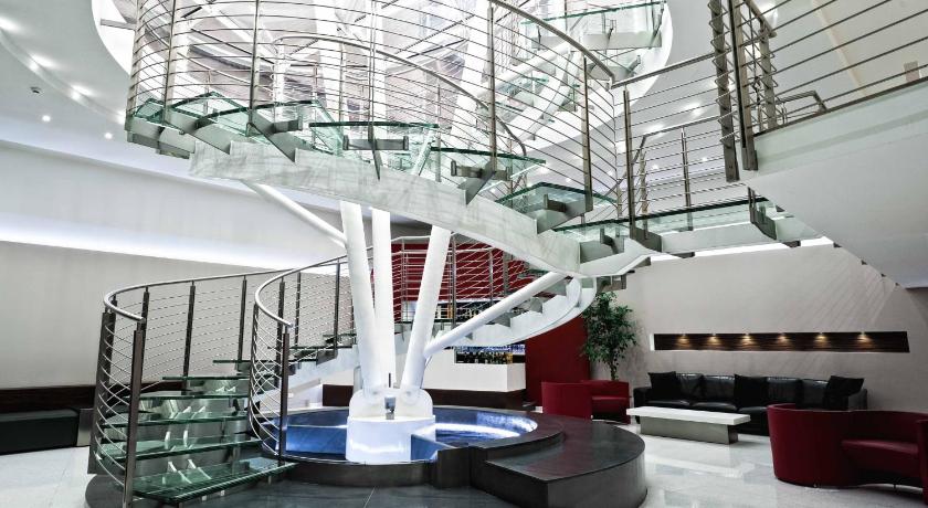 ibis Styles Milano Centro photo