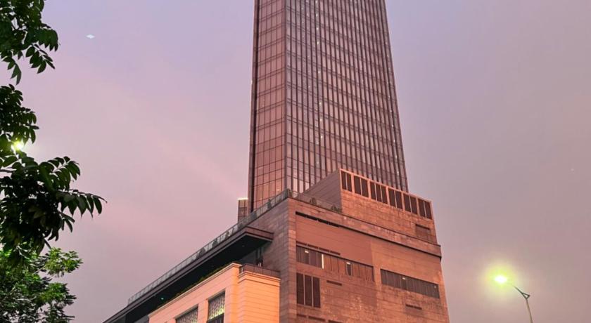 Ivy house photo