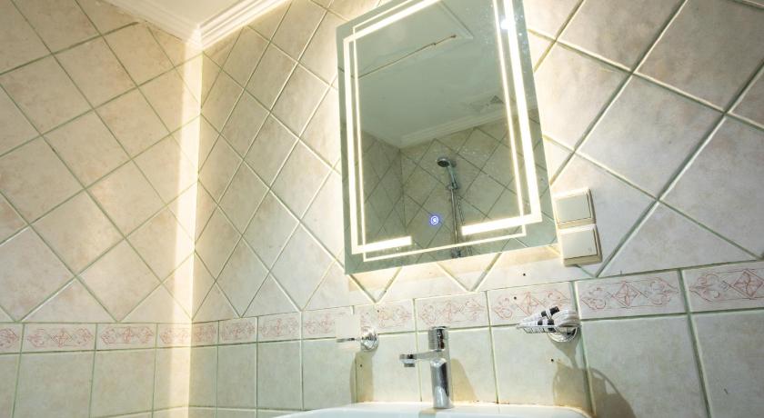 فيلا خاصه بمسبح على البحر بدرة العروس شاطيء الروز بيتش photo