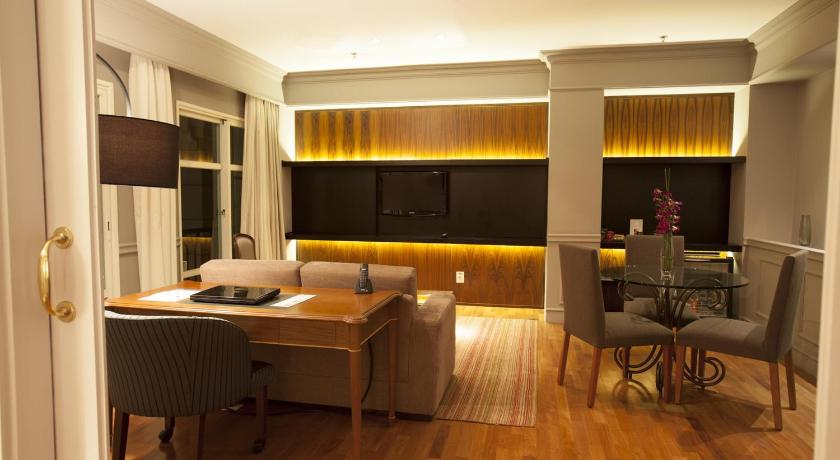 Image of Queen Suite with Spa Bath 5