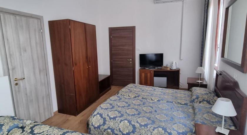 Quadruple Room with Internal Private Bathroom fotója 0