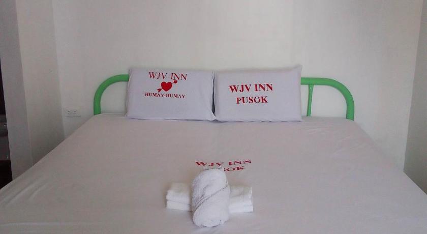Cebu WJV Inn Pusok  2-Star Guesthouse pool