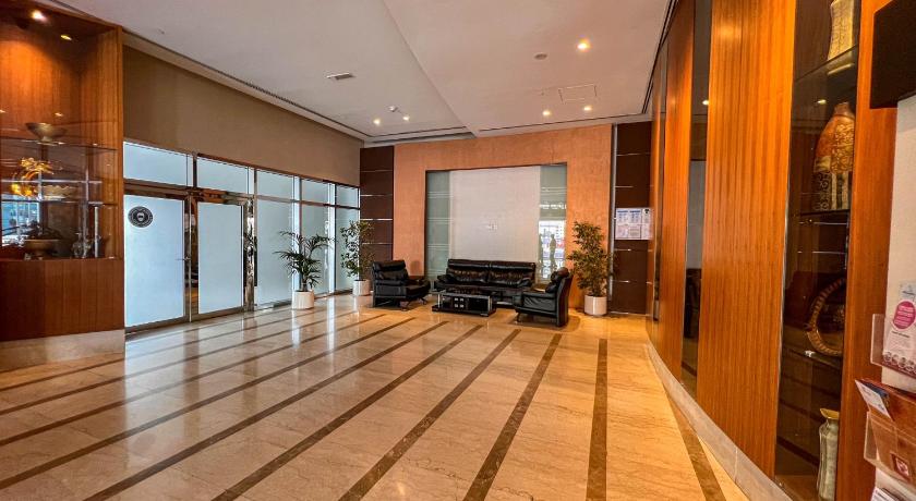 Cosmos Living Luxurious Studio Near Dubai Marina - image 2