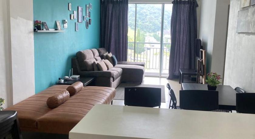 Image of Three-Bedroom Apartment 0