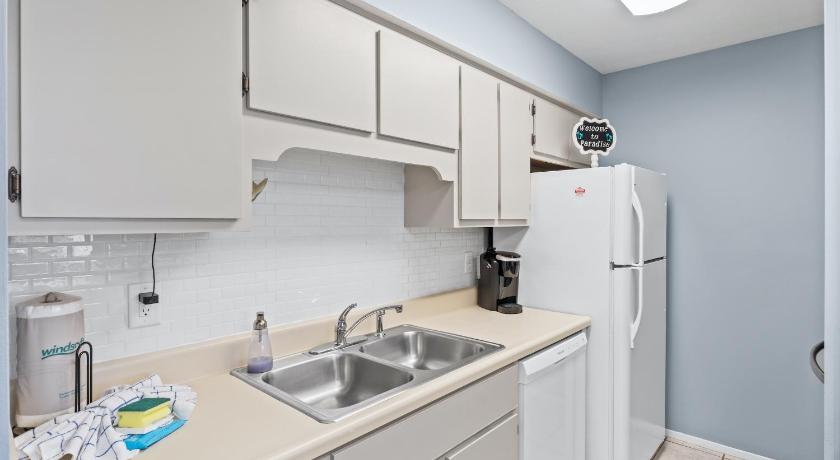 Image of One-Bedroom Apartment 1