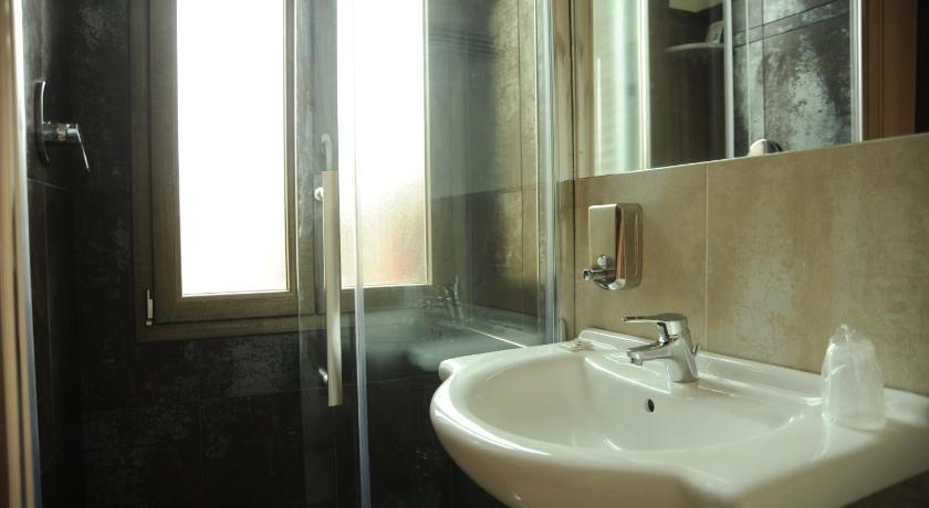 Guesthouse Buonarroti Florence photo