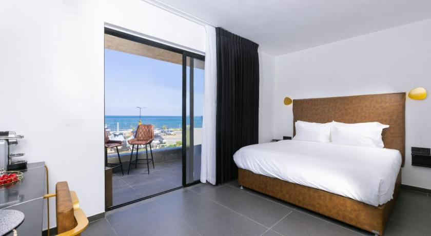 מלון המעפילים נהריה HaMaapilim Hotel Nahariyya