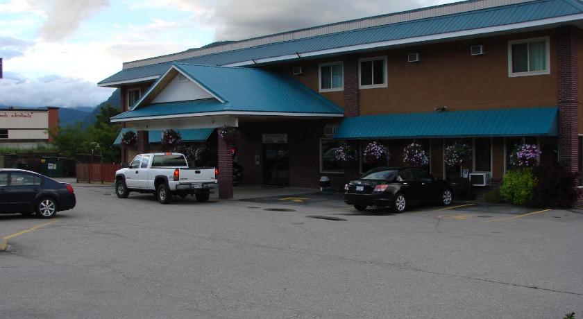 Canadas Best Value Inn & Suites Castlegar