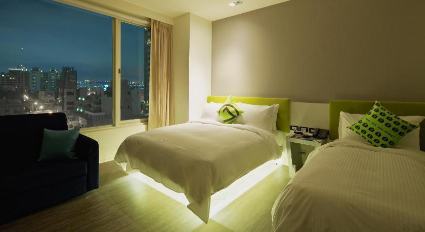 標準三人間- 一張雙人床+一張單人床 (Standard Triple Room - 1 Double Bed + 1 Single Bed)圖片 2
