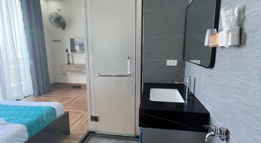 Image of Deluxe Double Room with Balcony 1