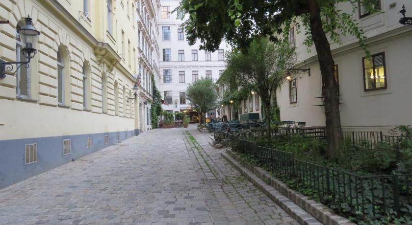 Ferienwohnungen Spittelberg Schrankgasse — Hotel in Vienna