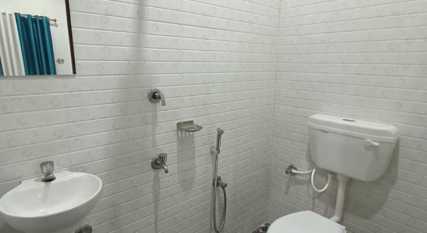The Corner Inn - image 12