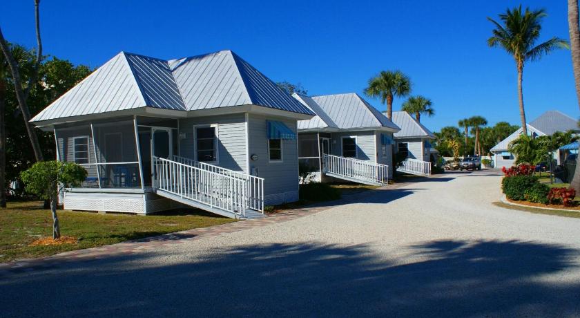 Shalimar Cottages And Motel 2823 West Gulf Drive Sanibel