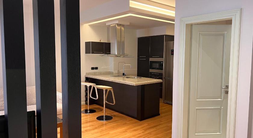 Skanderbeg Square Center Apartments photo