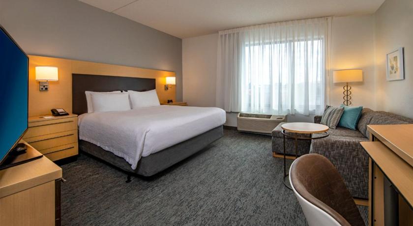 TownePlace Suites Frederick photo