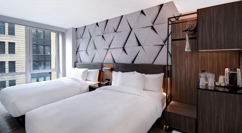 SpringHill Suites by Marriott New York Midtown Manhattan/Park Avenue photo