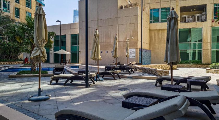 Spacious 1BR Home in Downtown with full Burj View - image 6