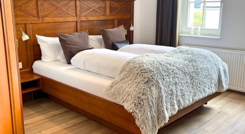 Image of Standard Double Room 3