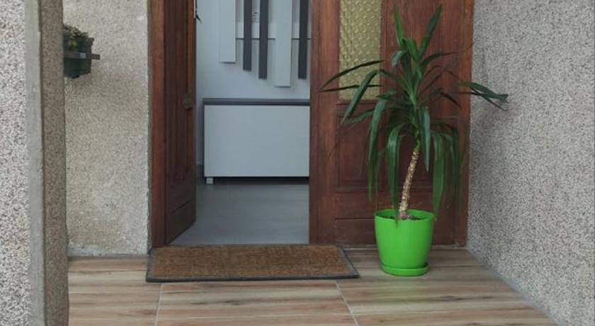 Apartman Bozic — Hotel in Vrnjacka Banja