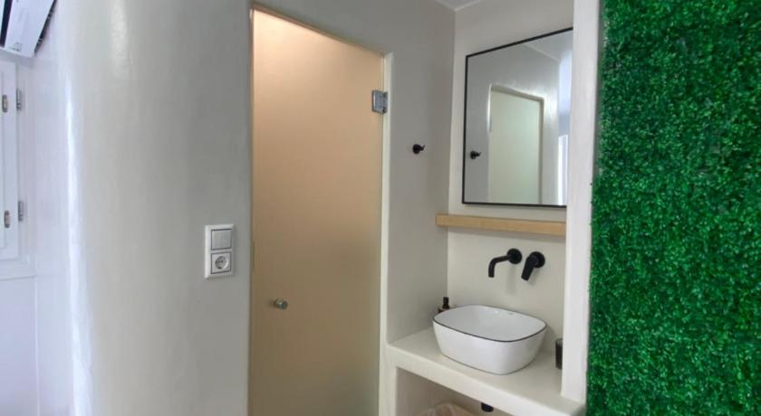 Naxos DownTown Apartments & Suites photo
