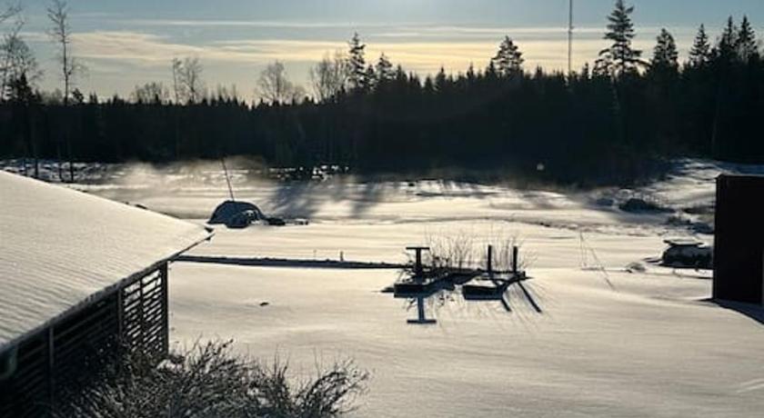 永 Ny lagenhet i Vesene 4星级 单人房 外观