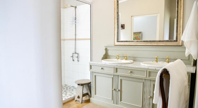 Image of Family Studio with Kitchenette 2