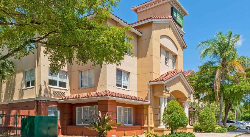 Extended Stay America Premier Suites - Fort Lauderdale - Cypress Creek - Park North photo