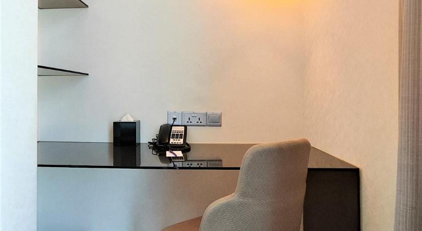 Image of Superior Room with King Size bed 9