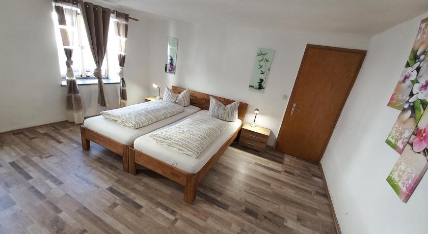 Zentrum Fussen Ferienwohnung — Hotel in Fussen
