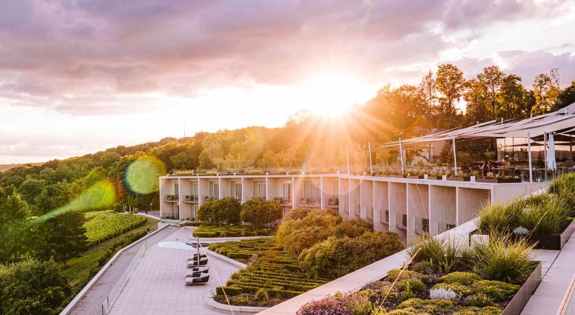 Royal Champagne Hotel &amp; Spa — Hotel in Dizy