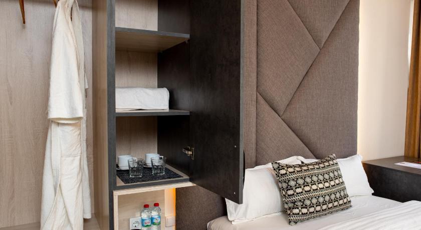 MERCURE HOTEL photo