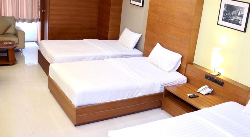 Image of Triple Room 6