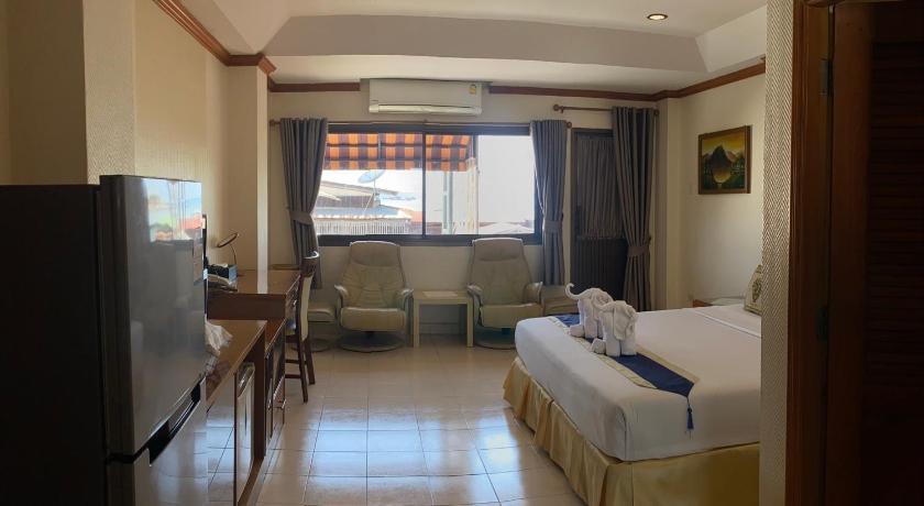 Image of Standard Sea View 7