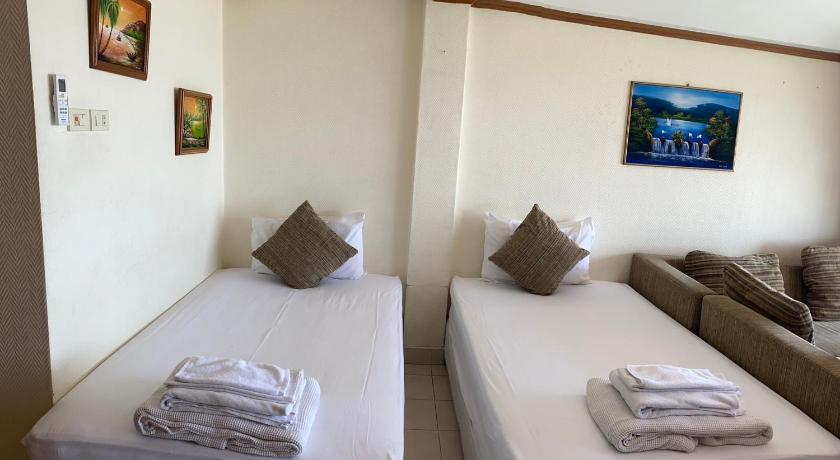 Image of Superior Suite with Sea View 12