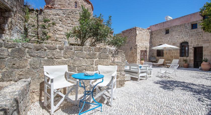 Saint Artemios Hotel and Oriental Suites - image 9