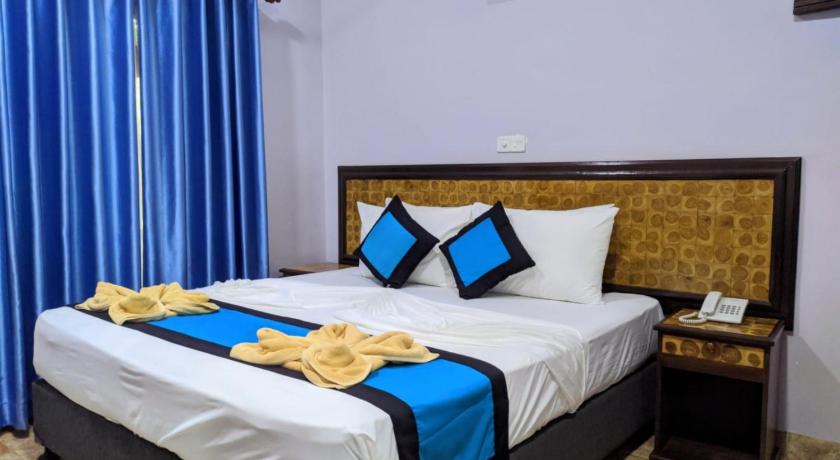 Shivas Beach Resort photo