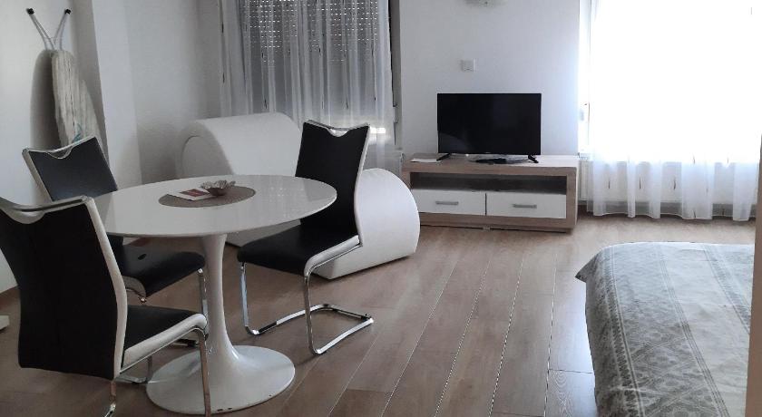 APARTMAN MMVG STUDIO Zagreb Airport photo