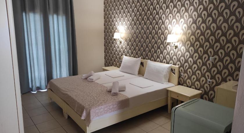 Image of Deluxe Double or Twin Room with Balcony 11