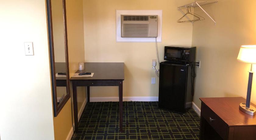 Rosewood Motel photo