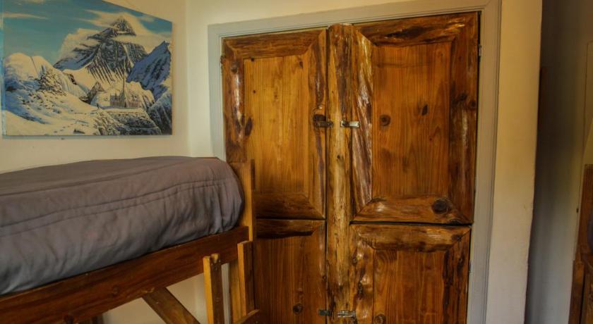 Image of Single Bed in 4-Bed Dormitory Room 1