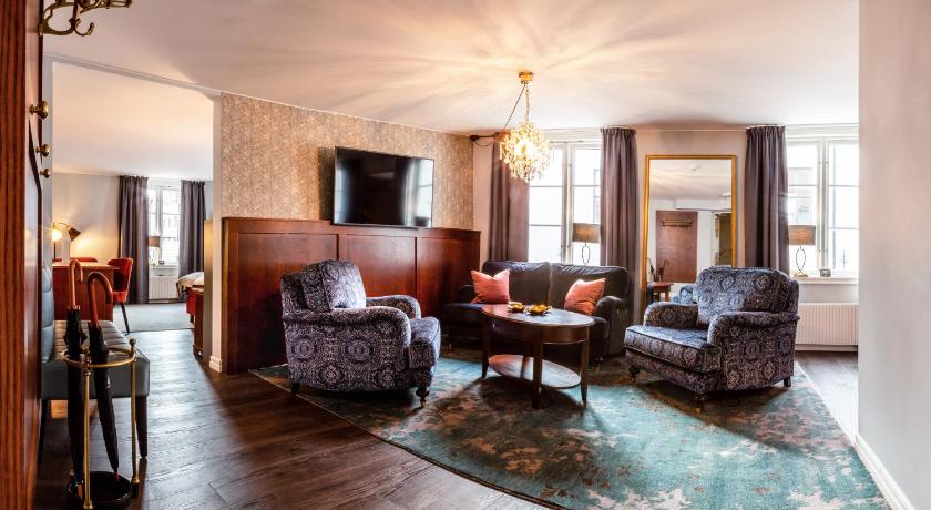 Image of Junior Suite 3