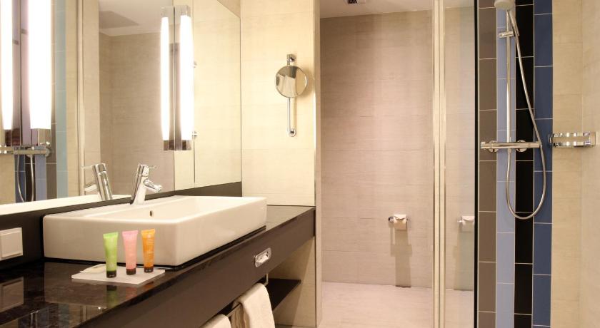 Image of Standard Double Room 2
