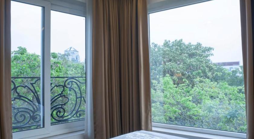 The Woodbury near Cyberhub - image 10