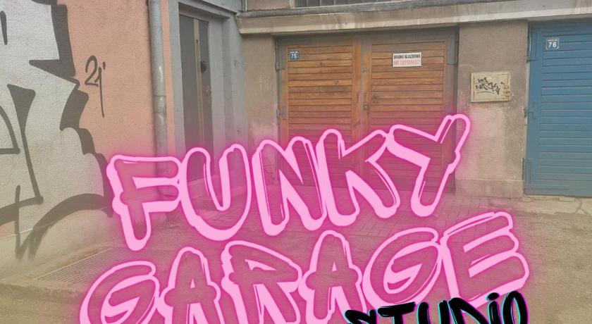 Funky garage studio photo