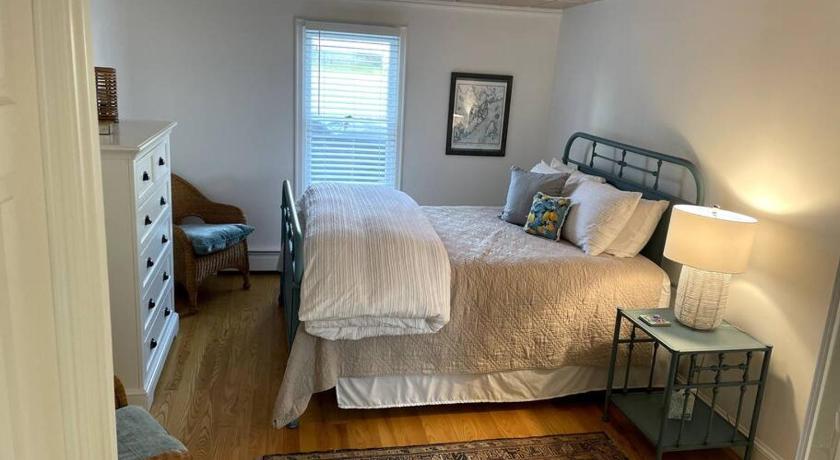 루벡 Updated Historic Water St 2 Bdr, 2 Bath apartment. 4성급 숙소 부대시설
