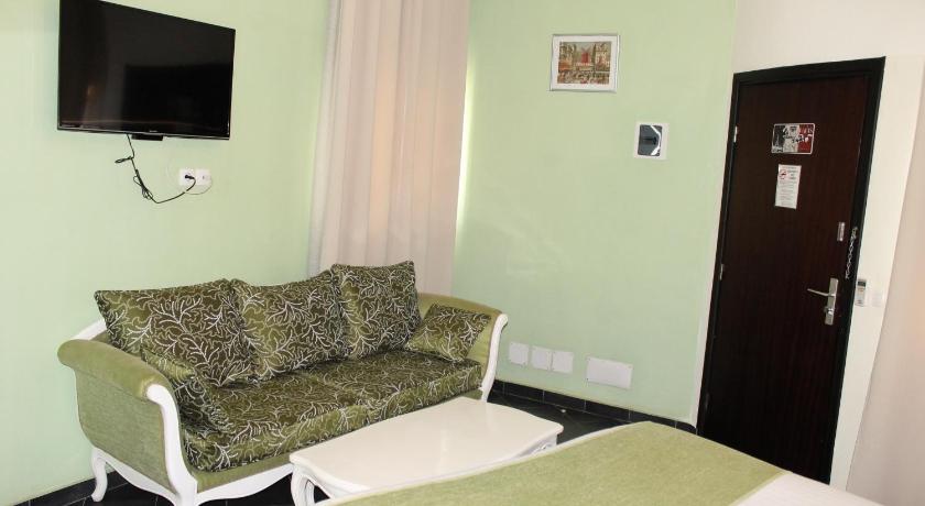 Image of Deluxe Suite 7