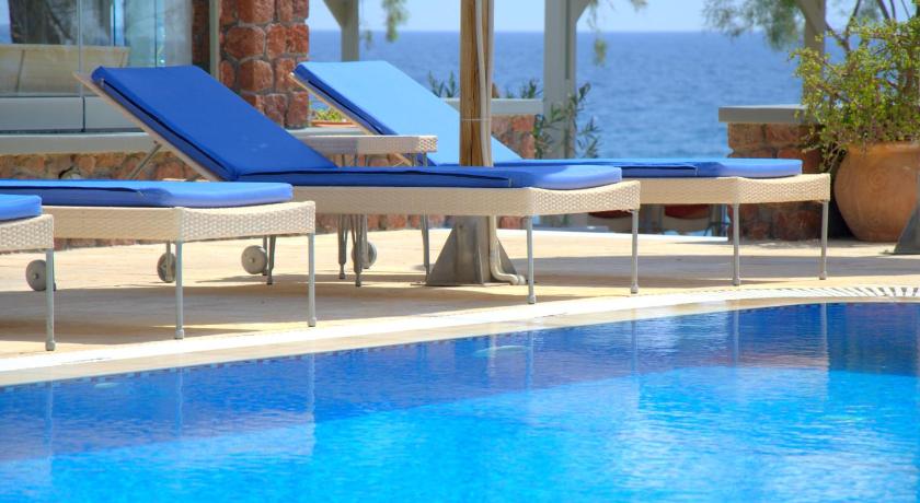 Elixir Del Mar on the Beach photo