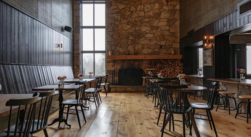 Hunter Hunter Lodge, a Bluebird by Lark 3-Star Accommodation exterior