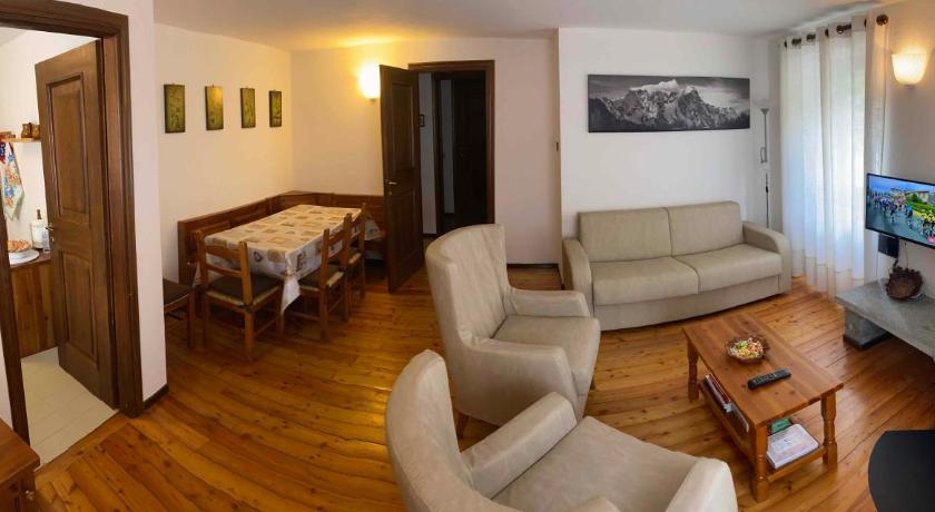 Casa Ornella — Hotel in Courmayeur