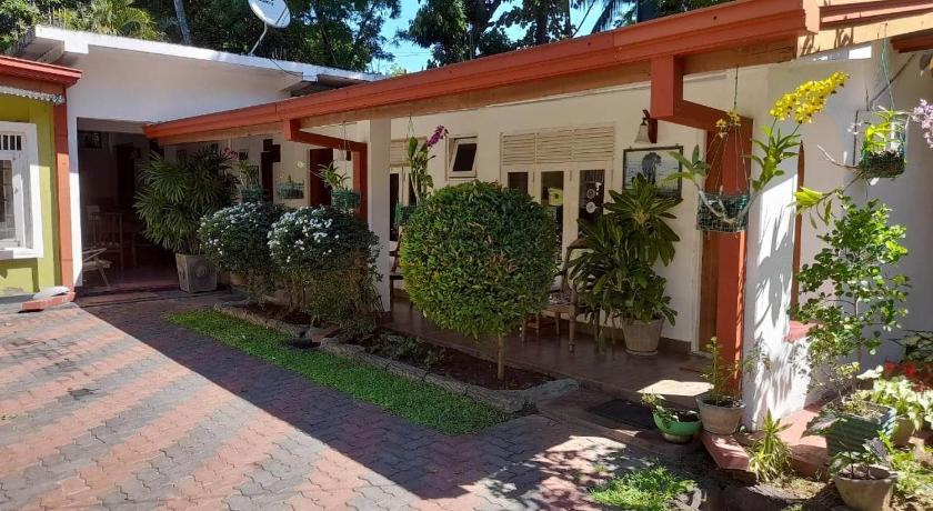 Devi Tourist Home photo